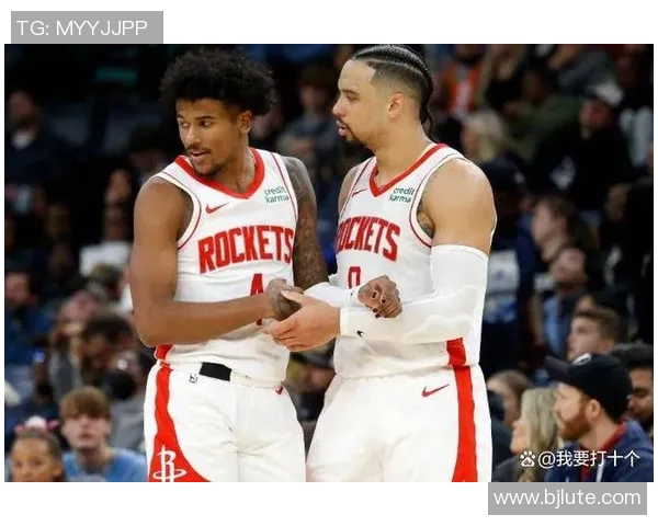 9人变8人！火箭队轮换阵型缩水？底薪3老将被疏忽，急需新援复出