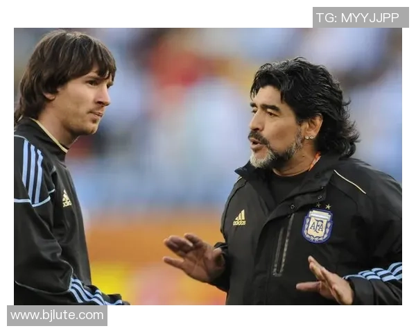 梅西：对阿根廷人来说马拉多纳是GOAT；我很敬佩詹姆斯和库里